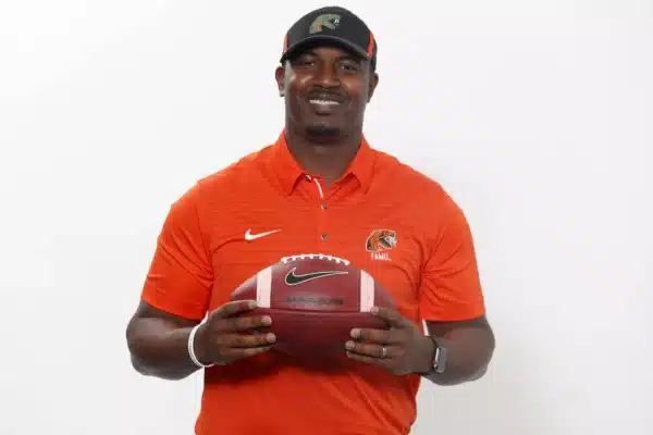 Famu Football Coach Willie Simmons